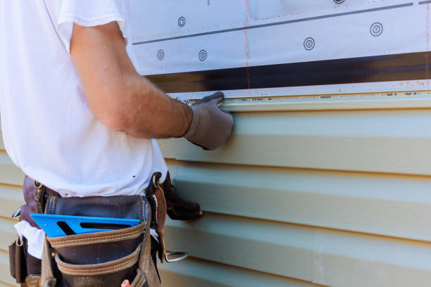 Trusted Storm Damage Siding Repair service in LaFayette, GA - Creative Siding